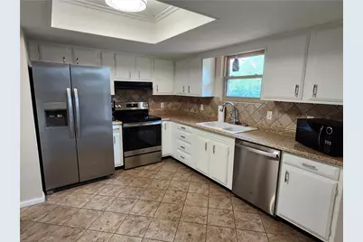 1916 Molinaro Drive, Allentown City, PA 18104 - Photo 6