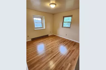 1916 Molinaro Drive, Allentown City, PA 18104 - Photo 12