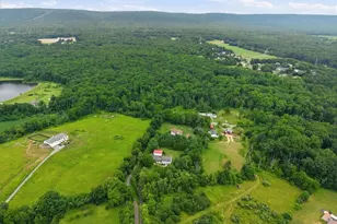 228 W Moorestown Rd, Bushkill Twp, PA 18091 - Photo 86