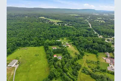 228 W Moorestown Road, Bushkill Twp, PA 18091 - Photo 88