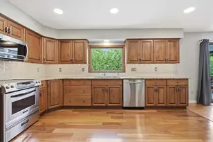 228 W Moorestown Rd, Bushkill Twp, PA 18091 - Photo 18