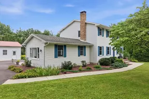228 W Moorestown Rd, Bushkill Twp, PA 18091 - Photo 2