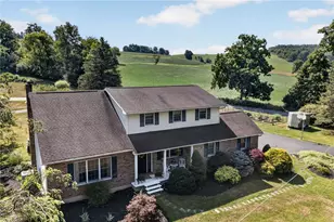 4124 Lawton Ct, Lowhill Township, PA 18078 - Photo 8