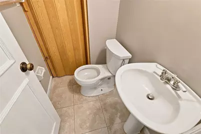 1614 Shenandoah Court, South Whitehall Township, PA 18104 - Photo 14