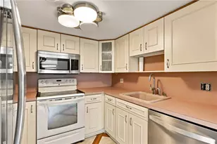 1614 Shenandoah Ct, South Whitehall Township, PA 18104 - Photo 10