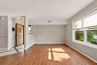 1614 Shenandoah Court, South Whitehall Township, PA 18104 - Photo 6