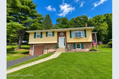 35 W Diaz Avenue, Nesquehoning Boro, PA 18240 - Photo 1