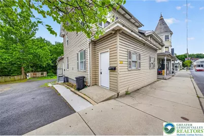313 Main Street, Slatington Boro, PA 18080 - Photo 4