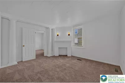 313 Main Street, Slatington Boro, PA 18080 - Photo 12