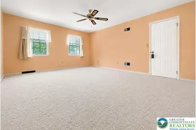 1929 Earls Court, Salisbury Township, PA 18103 - Photo 18