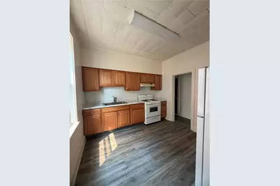 222 S 15th Street #2, Allentown City, PA 18102 - Photo 6