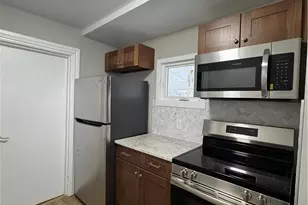 312 N 6th St, Allentown City, PA 18102 - Photo 6