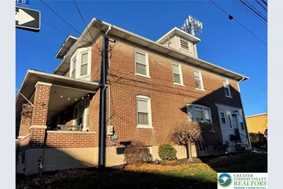 121 Belvidere Street, Nazareth, PA 18064 - Photo 2