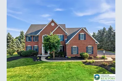 13 Country Road, Allen Township, PA 18067 - Photo 2
