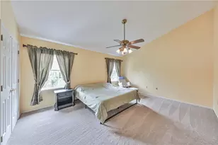 1703 Pinewind Dr, Alburtis Boro, PA 18011 - Photo 14