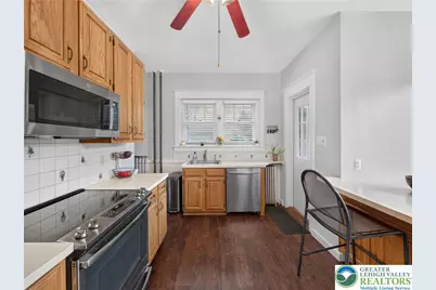 2445 W Allen Street, Allentown City, PA 18104 - Photo 16