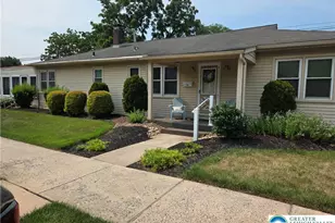 2301 W Walnut St, Allentown City, PA 18104 - Photo 1