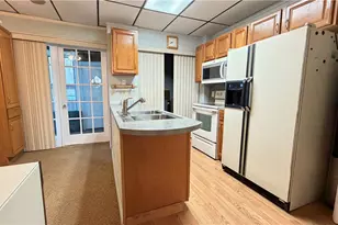 38 S Carlisle St, Allentown City, PA 18109 - Photo 6
