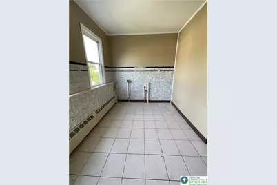 410 N 2nd Street, Allentown City, PA 18102 - Photo 4