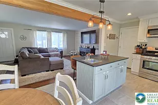 3165 Birch Cir E, Whitehall Township, PA 18052 - Photo 12