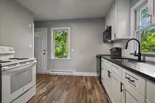 355 Brown St, East Stroudsburg, PA 18301 - Photo 16