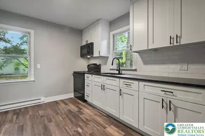 355 Brown Street, East Stroudsburg, PA 18301 - Photo 10