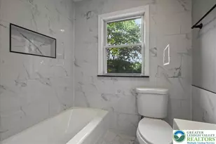 355 Brown St, East Stroudsburg, PA 18301 - Photo 24