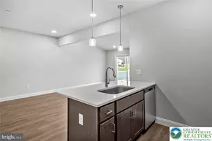 207 Lucille Way, Fleetwood Boro, PA 19522 - Photo 4