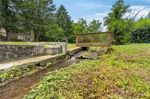 3940 Schneck Rd, North Whitehall Township, PA 18078 - Photo 4