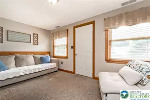 117 Whispering Acres Ln, Bushkill Twp, PA 18091 - Photo 4