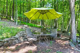230 W Creek Dr, Penn Forrest, PA 18235 - Photo 4