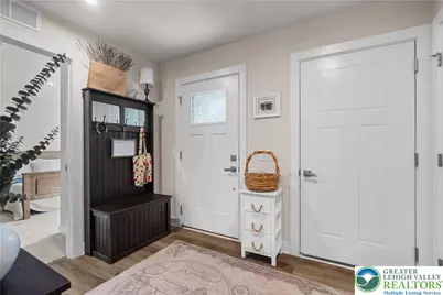 4221 Mimosa Lane, Whitehall Township, PA 18052 - Photo 6