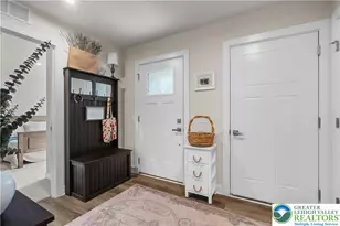 4221 Mimosa Ln, Whitehall Township, PA 18052 - Photo 6