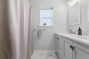 889 Graystone Cir, Allen Township, PA 18067 - Photo 40