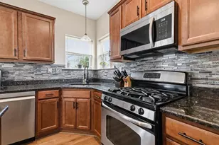 889 Graystone Cir, Allen Township, PA 18067 - Photo 24