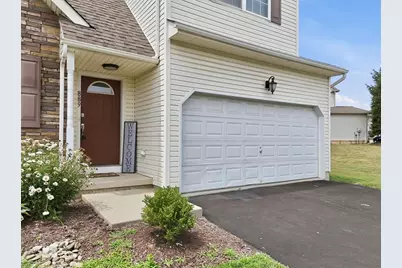 889 Graystone Circle, Allen Township, PA 18067 - Photo 6