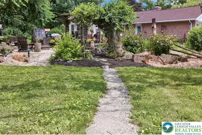 1097 Soffa Road, Upper Hanover Twp, PA 18041 - Photo 40