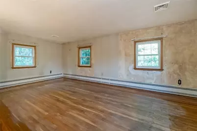 198 Pershing Boulevard, Whitehall Township, PA 18052 - Photo 28