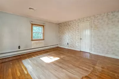 198 Pershing Boulevard, Whitehall Township, PA 18052 - Photo 24
