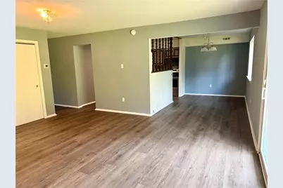 2402 Woodstock Dr #A, Bethlehem, PA 18017 - Photo 6