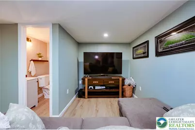 122 N 7th Street, Emmaus Boro, PA 18049 - Photo 16