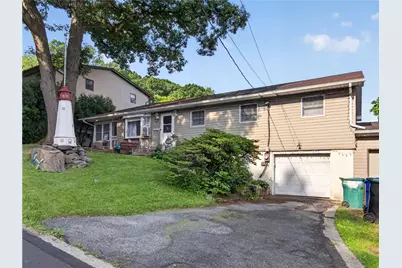 720 Lechauwecki Avenue, Fountain Hill Boro, PA 18015 - Photo 4