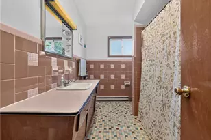 720 Lechauwecki Ave, Fountain Hill Boro, PA 18015 - Photo 32