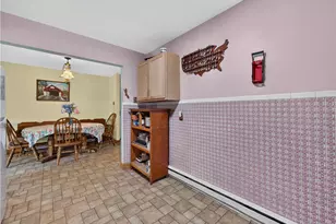 720 Lechauwecki Ave, Fountain Hill Boro, PA 18015 - Photo 18