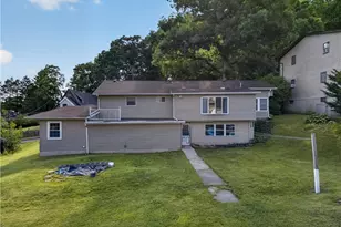 720 Lechauwecki Ave, Fountain Hill Boro, PA 18015 - Photo 6