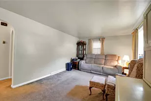 310 Carolina Ave, Muhlenberg Township, PA 19605 - Photo 10