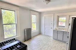 31 N 12th St, Allentown City, PA 18101 - Photo 4