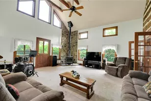 3390 Mountain Rd, Upper Bern Twp, PA 19526 - Photo 10