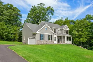 Key Ct, Weisenberg Township, PA 19530 - Photo 2
