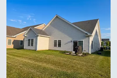 3760 Founders Crossing, Bethlehem Township, PA 18045 - Photo 4